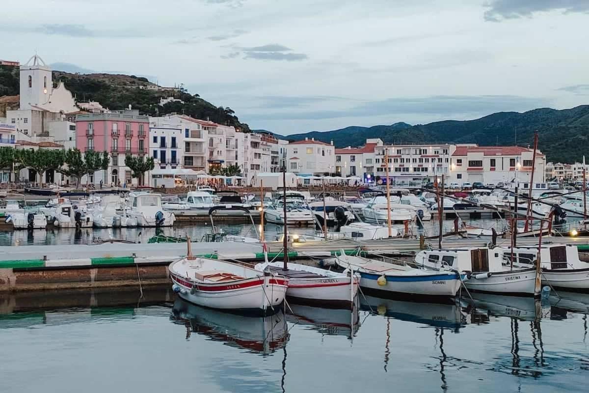 Hostal La Tina El Port De La Selva Экстерьер фото